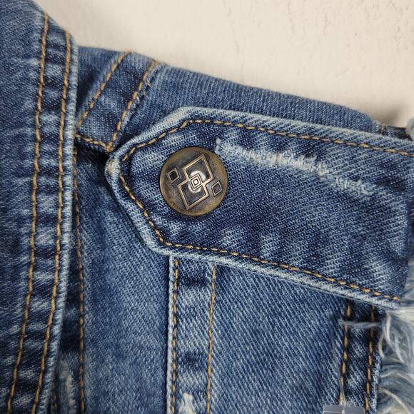 Free People Jean Vest Small Blue Denim Distressed Moody Macrame Crochet Boho - Picture 4 of 7